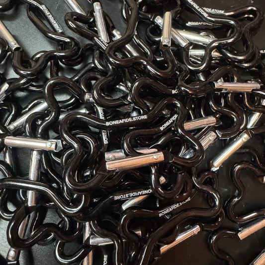 Bone Shaped Carabiner (Black)